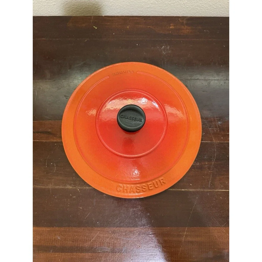 Chasseur Dutch Oven Cast Iron Pot Made In France Orange Size 26 - Lid Only -